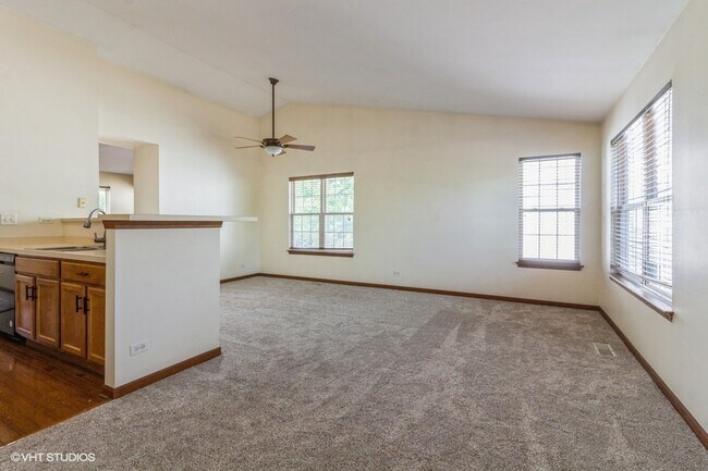 Foto del edificio - 2418 Oneida Ln