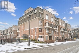 Building Photo - 2441 Greenwich Dr