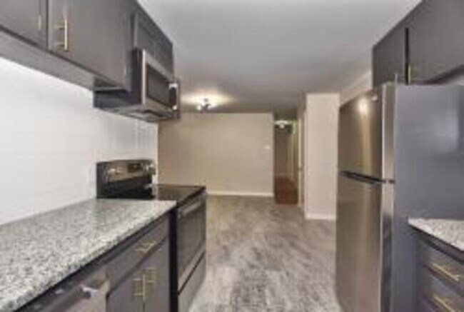 Foto del edificio - 5747 S Quincy Pl