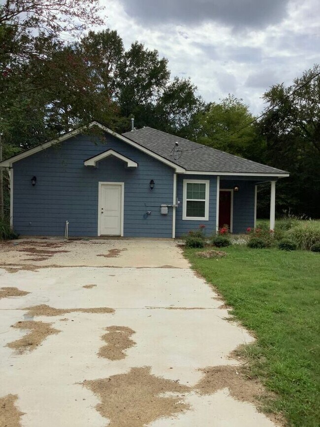 Building Photo - ***BROOKWOOD,SOUTHERN HILLS, HYDE PARK****