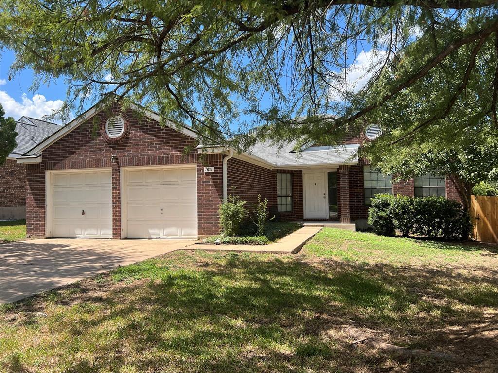 Foto principal - 1811 Lion-Heart Dr