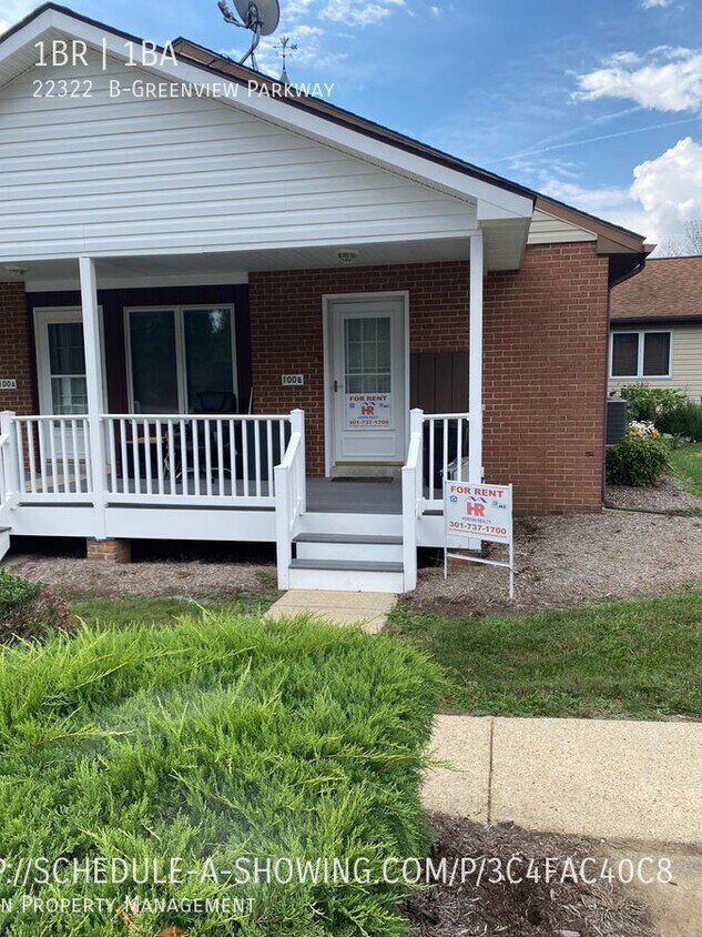 Primary Photo - 1 Bedroom, 1 Bath apartment