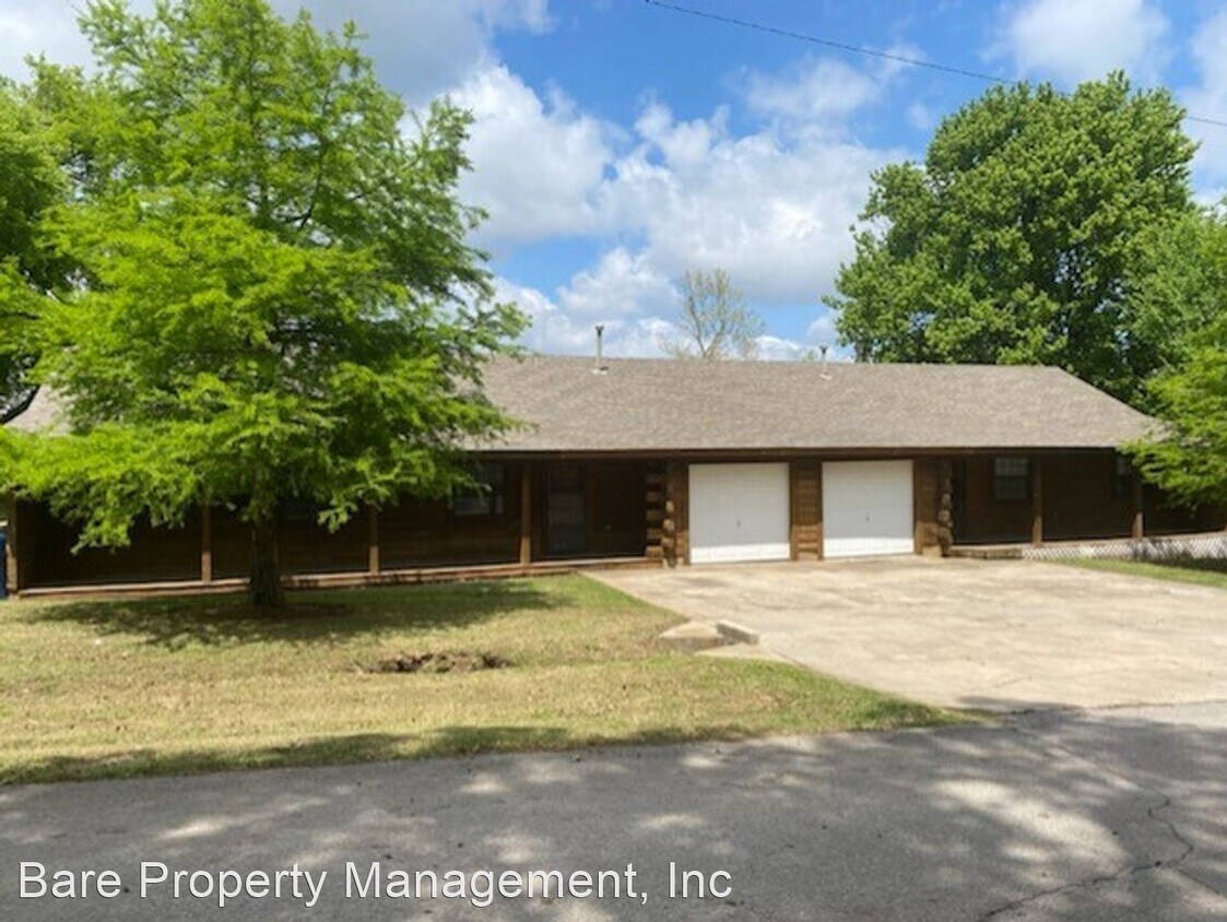 Primary Photo - 2 br, 1 bath House - 503 E Maple