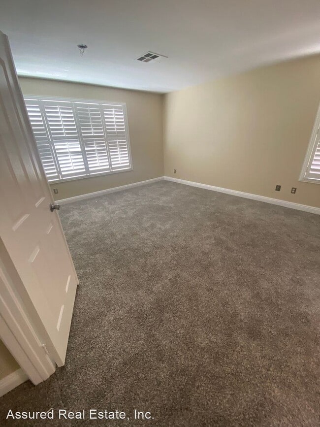 Building Photo - 5 br, 2.5 bath House - 1501 War Paint Drive