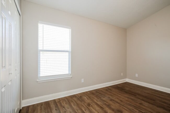 Foto del edificio - 3163 Pine Haven Dr