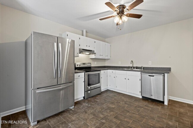 Foto del edificio - 8626 Hill Rd