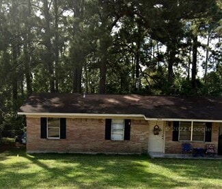 Building Photo - 619 Elm St