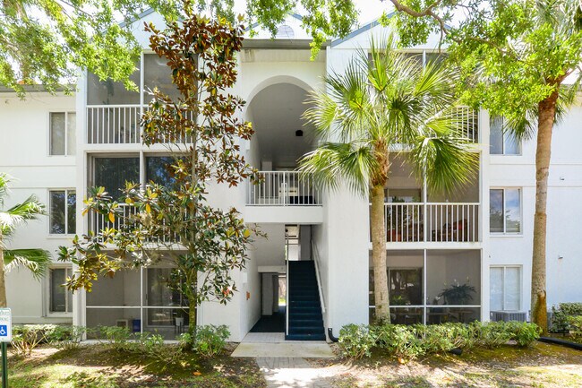 Foto del edificio - 2504 SE Anchorage Cove