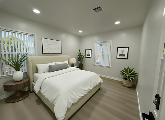 Building Photo - 5912 Carpenter Ave