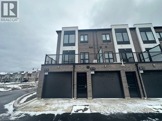 Building Photo - 70 Kenesky Dr