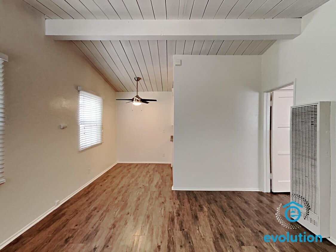 Foto principal - 4323-4333 Gresham Street - 4329 Gresham St