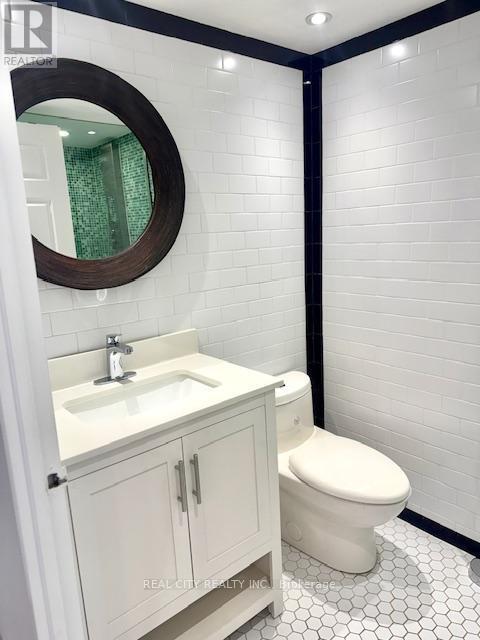 Photo du bâtiment - 285 Enfield Pl