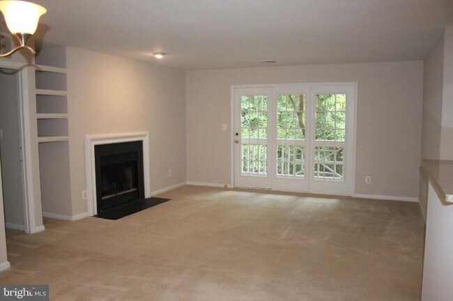 Foto del edificio - 7503 Ashby Ln
