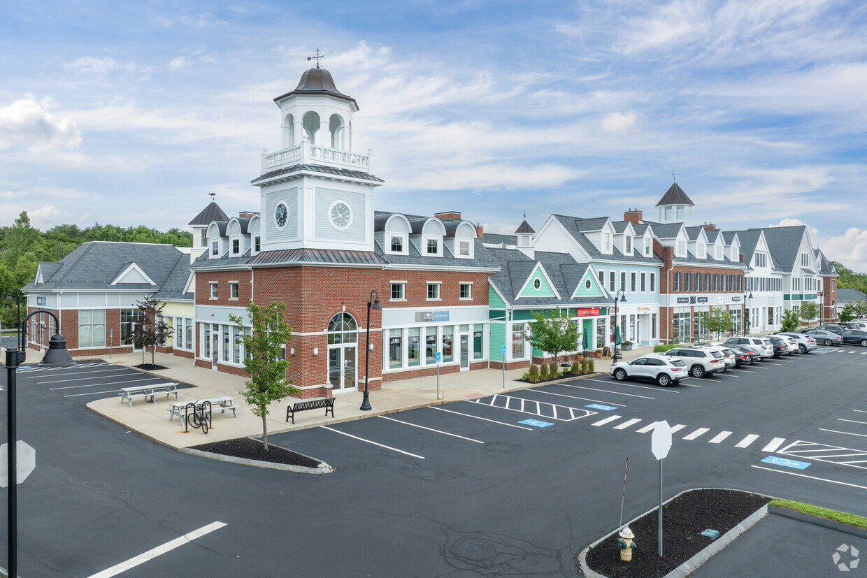 Primary Photo - Old Colony Square