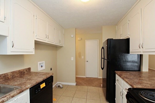 Building Photo - 3 br, 1 bath House - 1039 CLOVERDALE Street