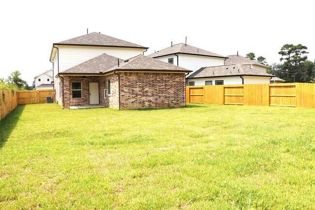 Building Photo - 16602 Bonnie Sean Dr