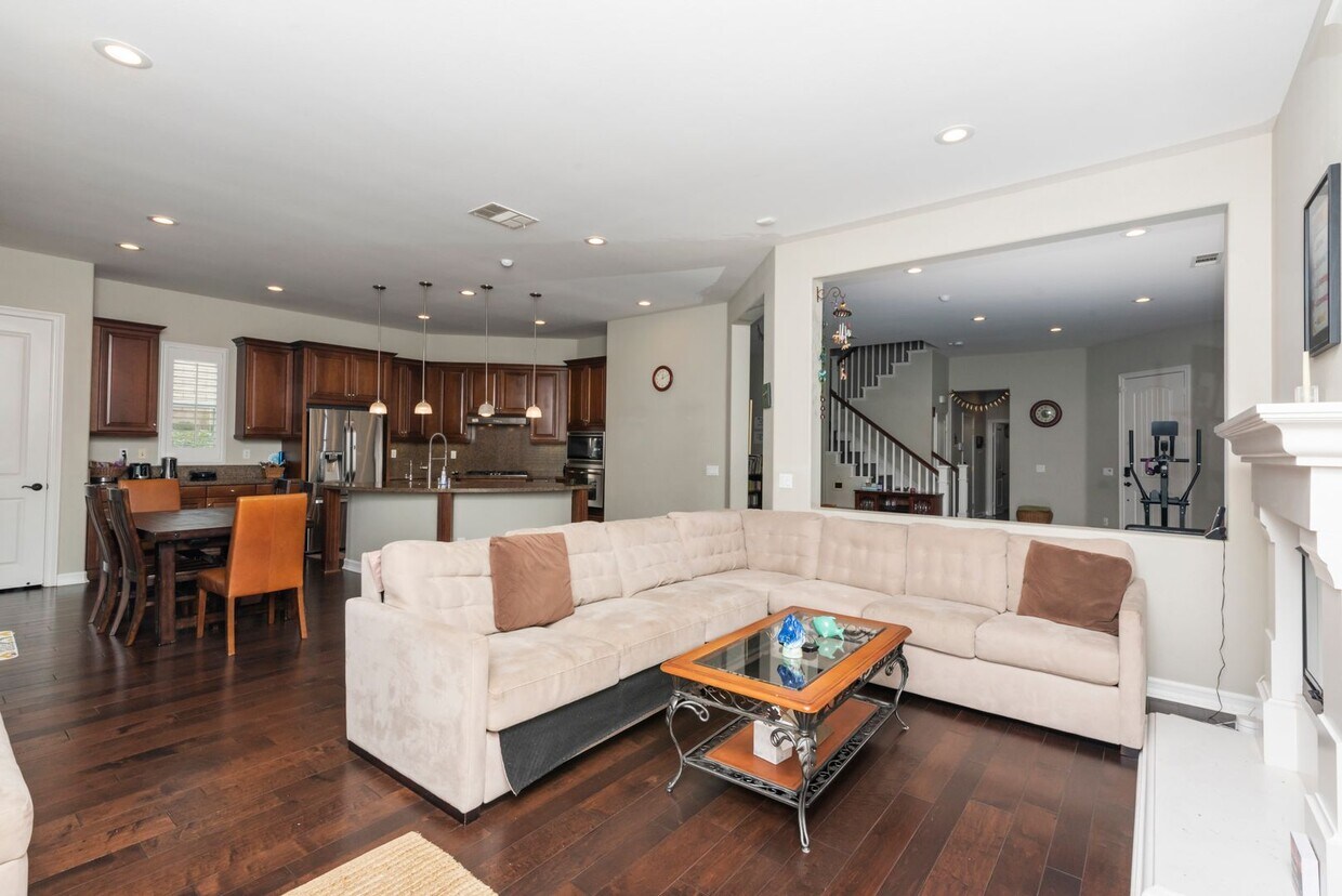 Foto principal - Carmel Valley Furnished Rental with Privat...