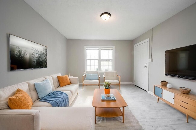 Photo - 270 S Lasalle St Apartment