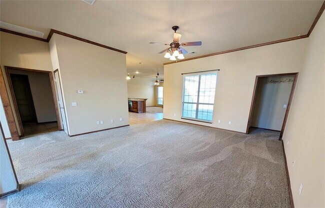 Foto del edificio - 609 Sally Ct