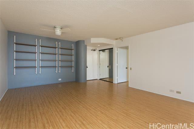 Building Photo - 1212 Nuuanu Ave