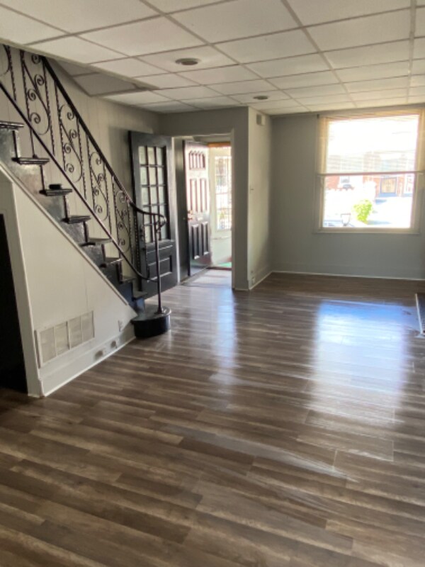 Building Photo - 5820 Filbert St