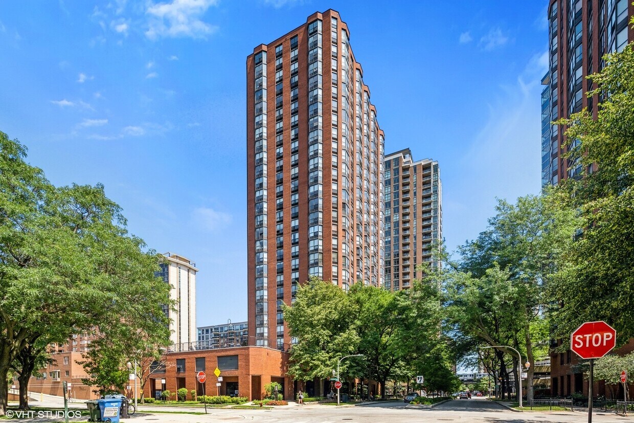 899 S Plymouth Ct Unit 607, Chicago, IL 60605 Condo for Rent in