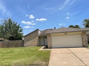 Building Photo - 11514 Dell Hollow Dr