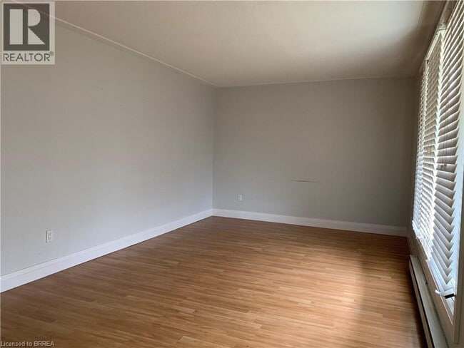 Building Photo - 52 Ewing Dr