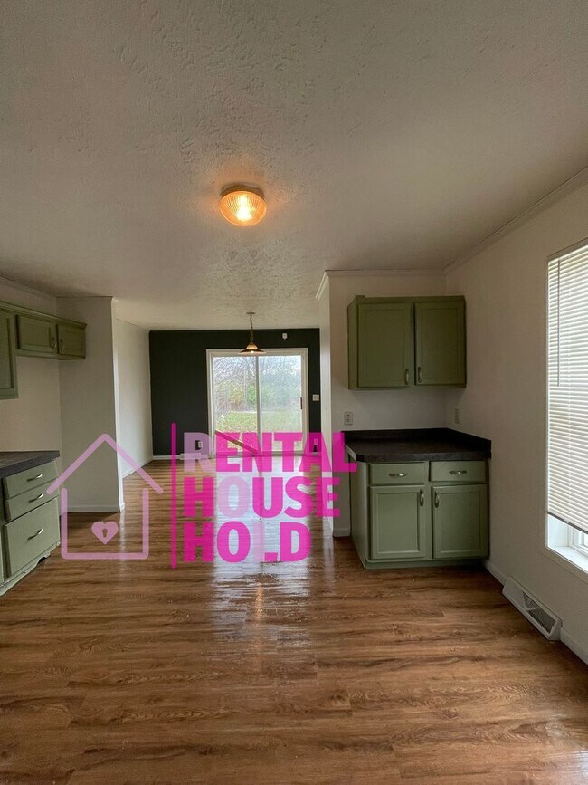 Foto del edificio - Completely Redone 3 Bed 1.5 Bath Rental!