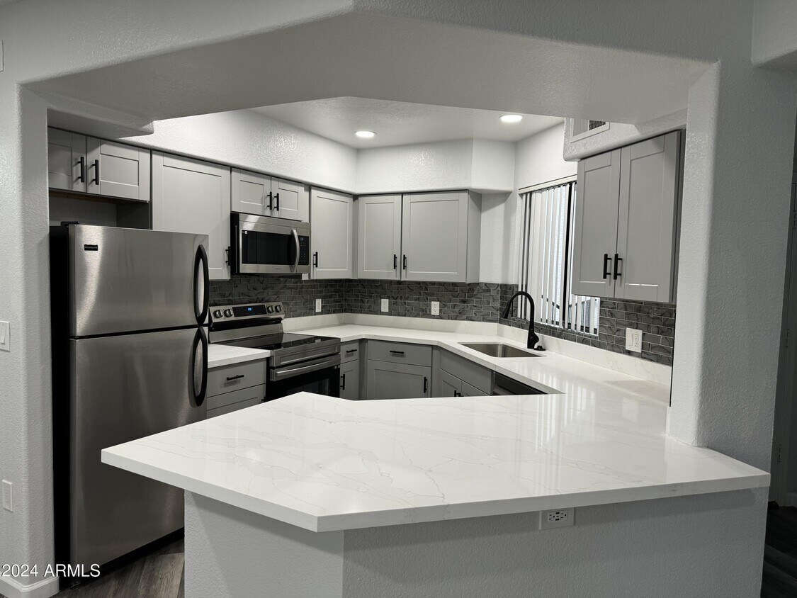 Foto principal - 3848 N 3rd Ave