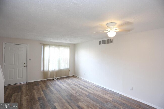 Foto del edificio - 417 N Wolfe St