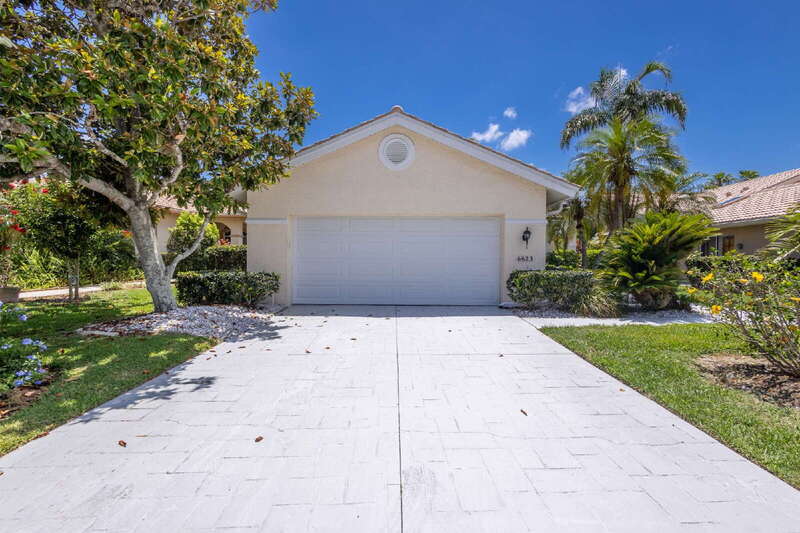 Foto principal - 6623 Oakbrooke Cir