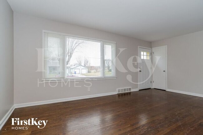 Foto del edificio - 6417 N Campbell St