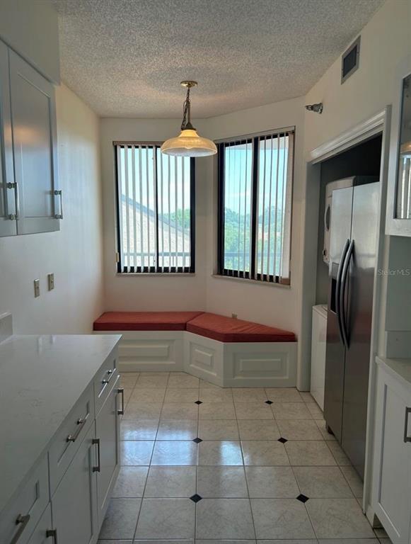 Foto del edificio - 401 E Robinson St