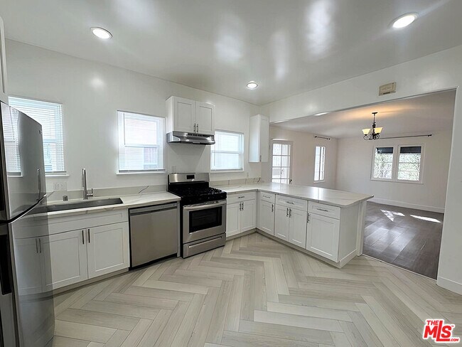 Foto del edificio - 126 S Hamilton Dr