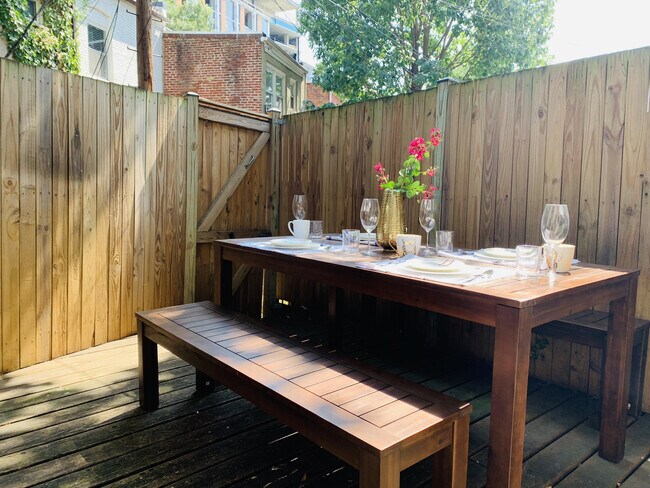 Foto del edificio - 2222 Sherman Ave NW