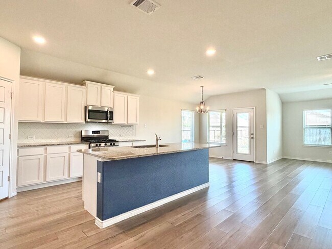 Foto del edificio - 4016 Spur Trail Dr