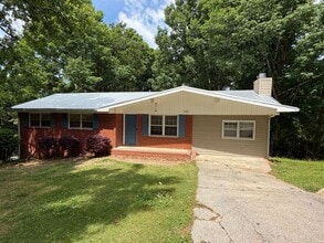 Building Photo - 1112 Ridge Dr