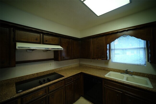Foto del edificio - 12403 Bexley Dr