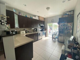 Building Photo - 6922 NW 179th St