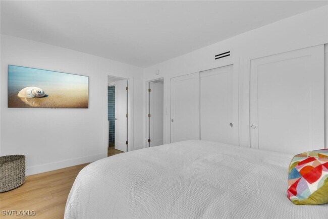 Foto del edificio - 980 7th Ave S