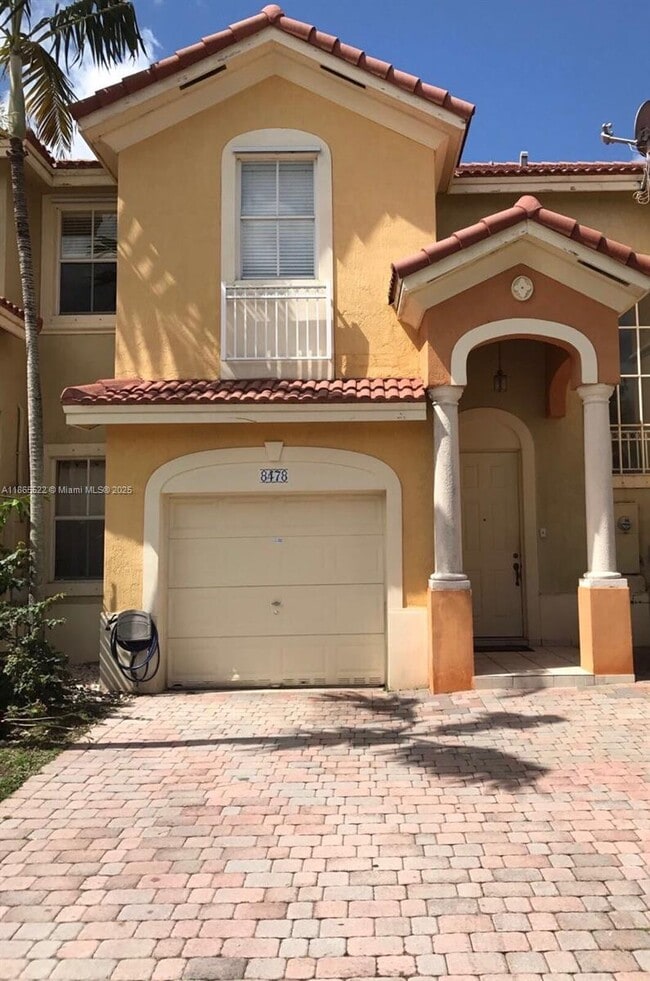 Building Photo - 8478 SW 166th Pl