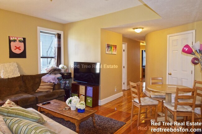 Photo - 17 Highgate St Apartment