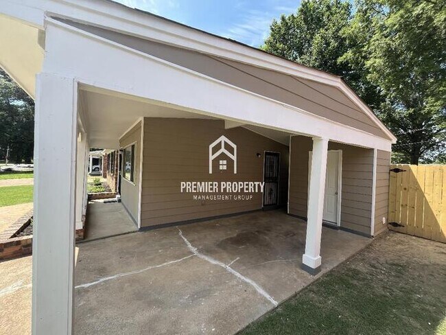 Building Photo - 4180 Cottonwood Rd- Coming Soon!
