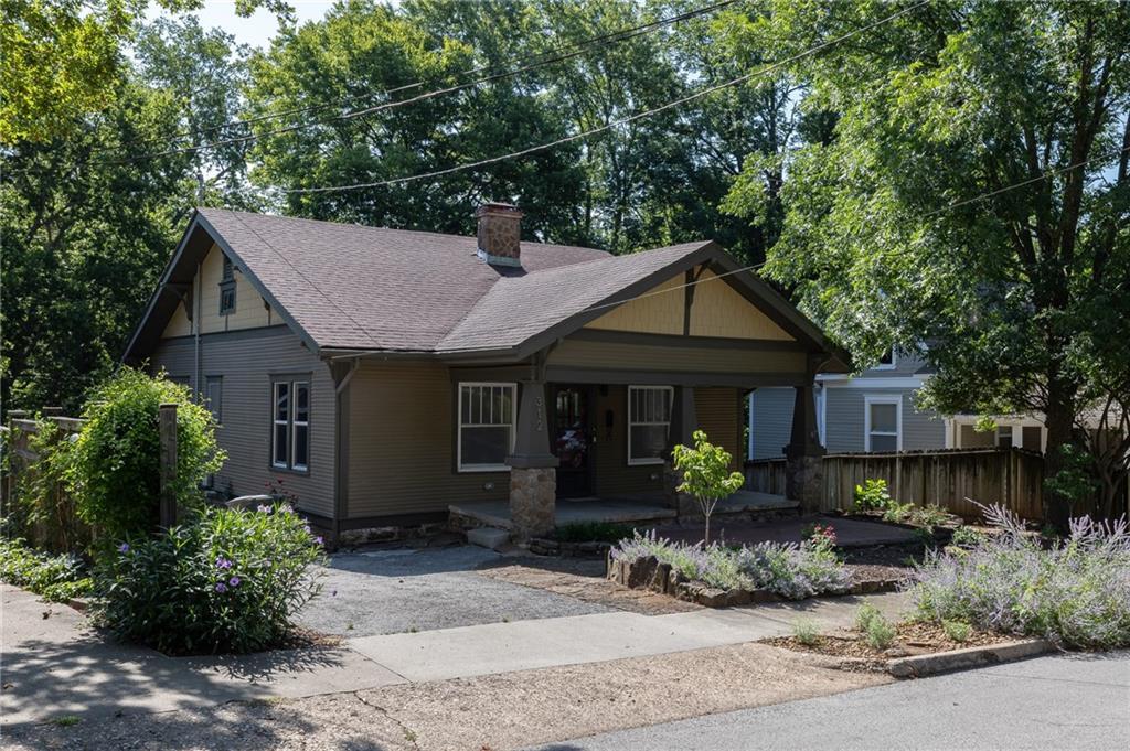 Foto principal - 312 S Willow Ave