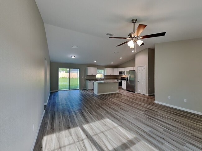 Foto del edificio - 13182 SE 101st Terrace