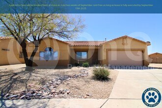 Building Photo - 6780 S Via Molino De Viento