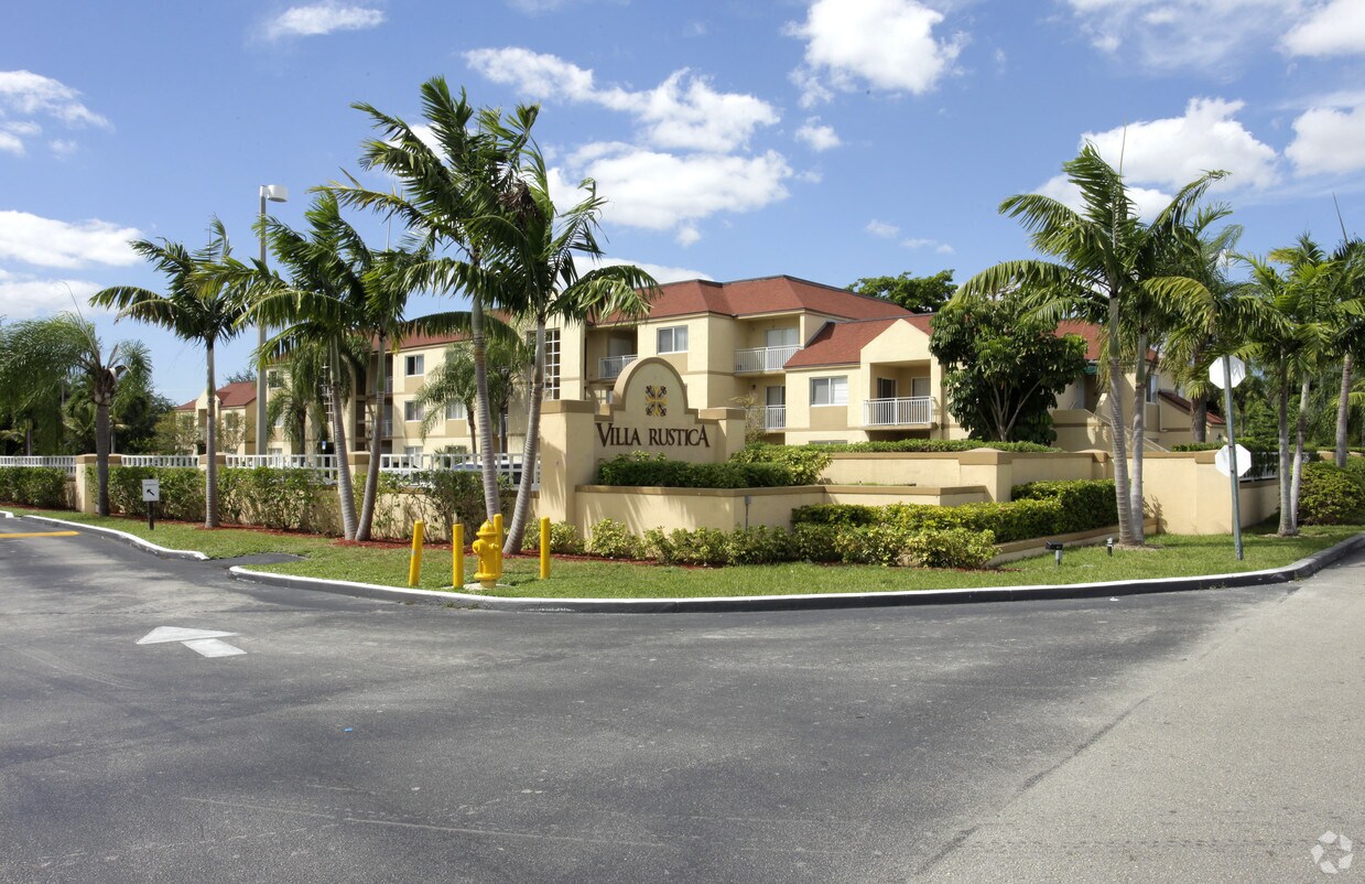 Villa Rustica Apartments Hialeah, FL