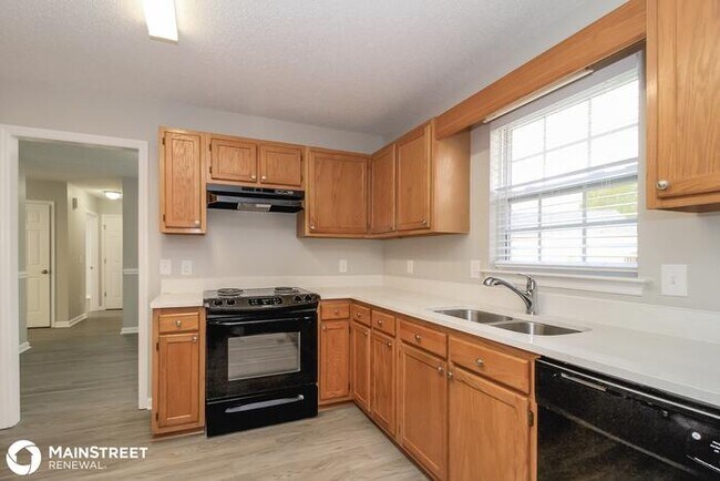 Foto del edificio - 111 Raeford Ct, Thomasville, NC 27360