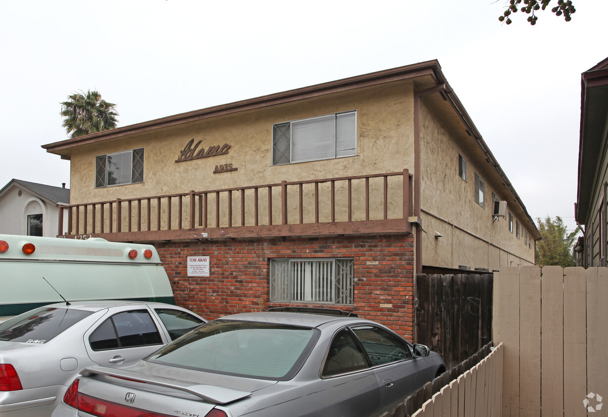 Primary Photo - Alamo Apartments